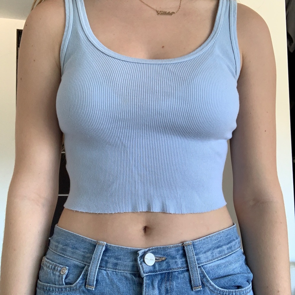 BRANDY MELVILLE TANK TOP BUNDLE